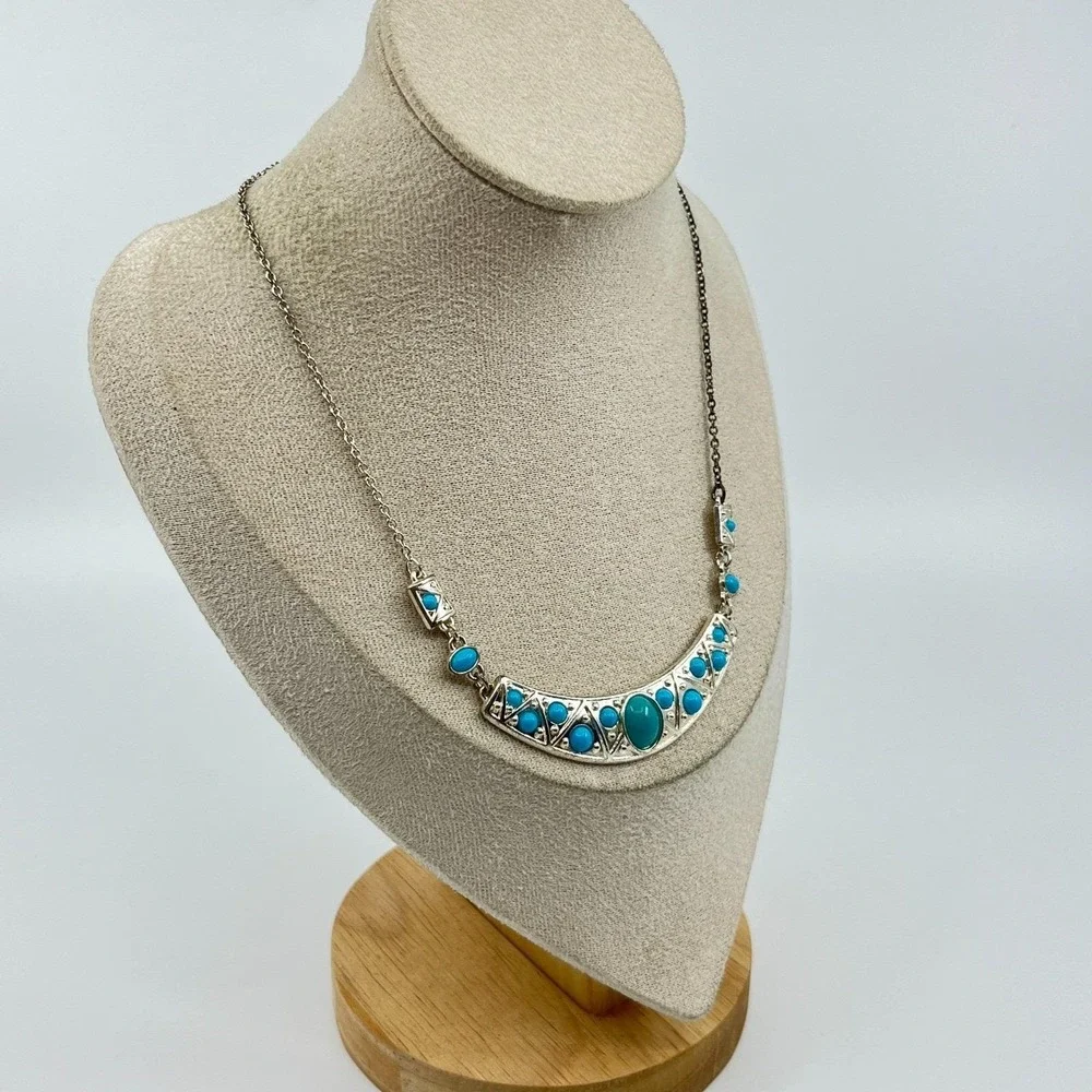 Vintage‎ Silver Tone Turquoise Color Cabochon Statement Bib Necklace Retro Boho